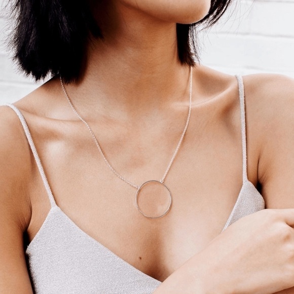 Lele Sadoughi Silver Circle Necklace - Picture 1 of 12